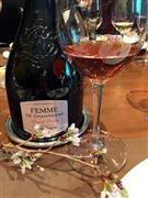 「デュヴァル＝ルロワのファム・ド・シャンパーニュ＿ロゼ・ド・セニエ・グラン・クリュ２００７」＝２０１５年２月２５日（青木冨美子さん提供）