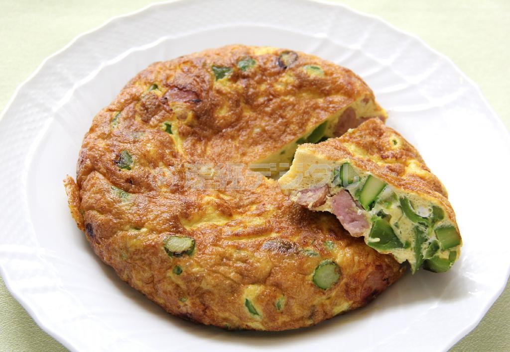 春野菜のスパニッシュオムレツ。※２０８ｋｃａｌ、塩分０．９グラム（１人分）