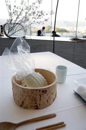 「明日はツルツル」＝日本平ホテル