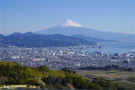 部屋から見える富士山＝日本平ホテル