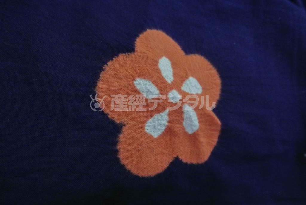 帽子絞りで表現された模様。この模様を意図的に絞って作り出す＝２０１５年３月２４日（提供写真）