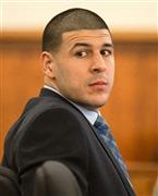 米プロフットボールリーグ（ＮＦＬ）ペイトリオッツで活躍した元選手のアーロン・ヘルナンデス被告＝２０１５年３月３１日、米マサチューセッツ州フォールリバー（ＡＰ）