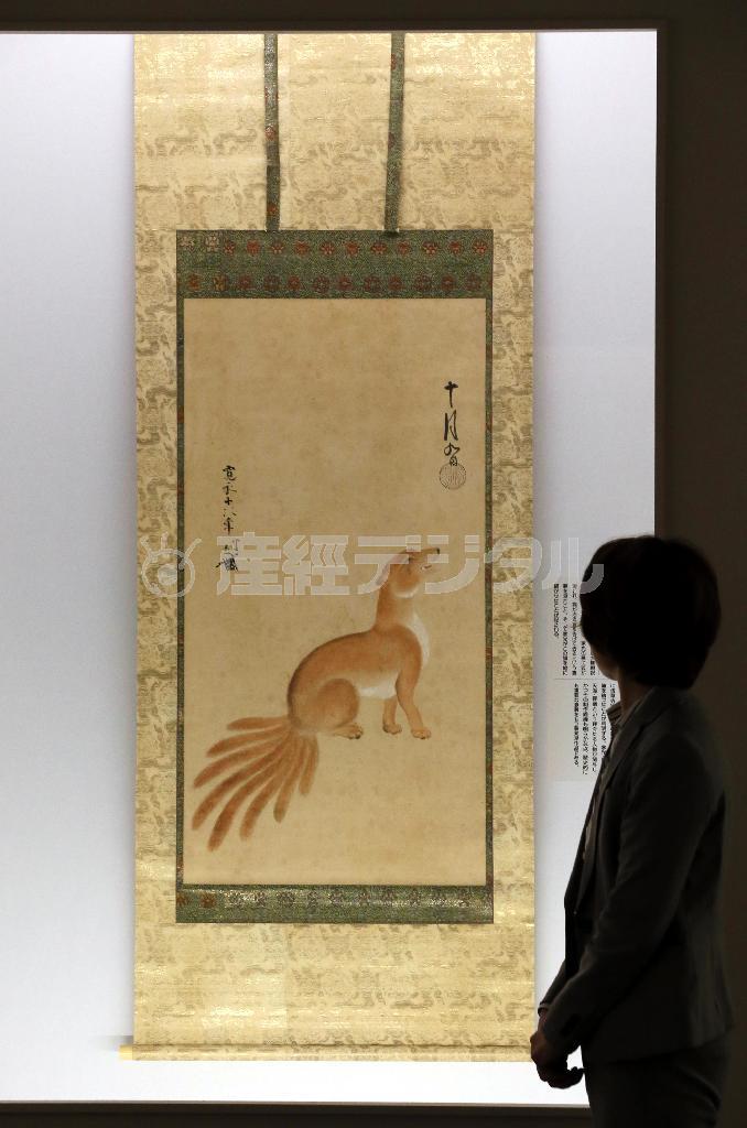 特別展開催の直前に発見された狩野探幽筆の「八尾狐図」＝２０１５年４月６日午前、京都市東山区の京都国立博物館（志儀駒貴撮影）