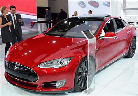 イーロン・マスク氏がＣＥＯを務めるテスラモーターズの「モデルＳ」