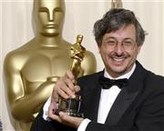 豪撮影監督、アンドリュー・レスニー氏＝２０１５年４月２８日、米カリフォルニア州ハリウッド（ロイター）