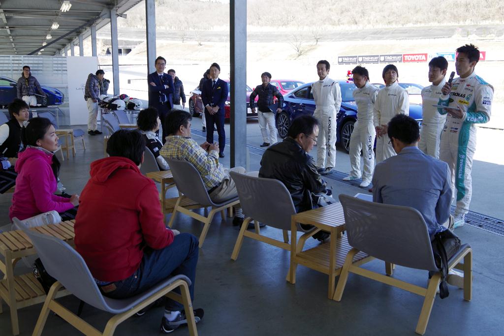 ショートサーキットでのレッスン風景