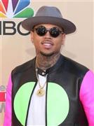 米歌手、クリス・ブラウンさん＝２０１５年３月２９日、米カリフォルニア州ロサンゼルス（ＡＰ）