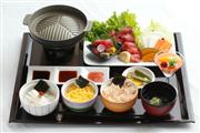 青森県深浦町の「マグロステーキ丼」