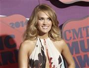 米歌手のキャリー・アンダーウッドさん＝２０１４年６月４日、米テネシー州ナッシュビル（ＡＰ）
