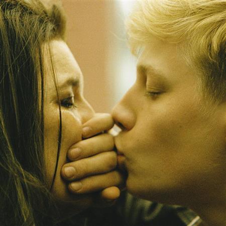 映画「Ｍｏｍｍｙ／マミー」（グザヴィエ・ドラン監督）。Ｓｈａｙｎｅ＿Ｌａｖｅｒｄｉｅｒｅ／（Ｃ）２０１４＿ｕｎｅ＿ｆｉｌｉａｌｅ＿ｄｅ＿Ｍｅｔａｆｉｌｍｓ＿ｉｎｃ．