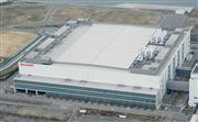 巨額を投じたシャープ堺工場＝堺市堺区