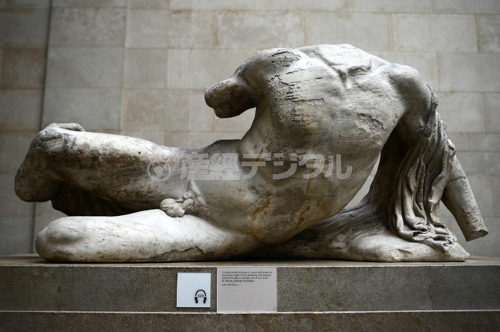 大英博物館が所蔵する「エリギン・マーブルズ」の一つ＝英国・首都ロンドン（ロイター）