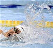 男子２００メートル個人メドレー決勝を１分５７秒６３で制した瀬戸大也（だいや）＝２０１５年５月２４日、東京都江東区・東京辰巳国際水泳場（共同）