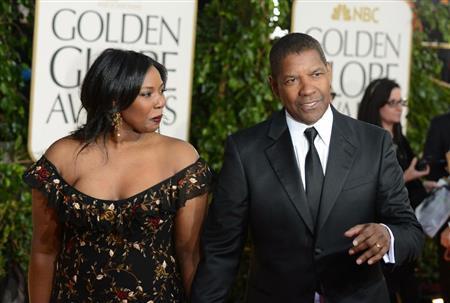 米俳優、デンゼル・ワシントンさん（右）の娘、オリビアさん（左）＝２０１３年１月１３日、米カリフォルニア州ビバリーヒルズ（ＡＰ）