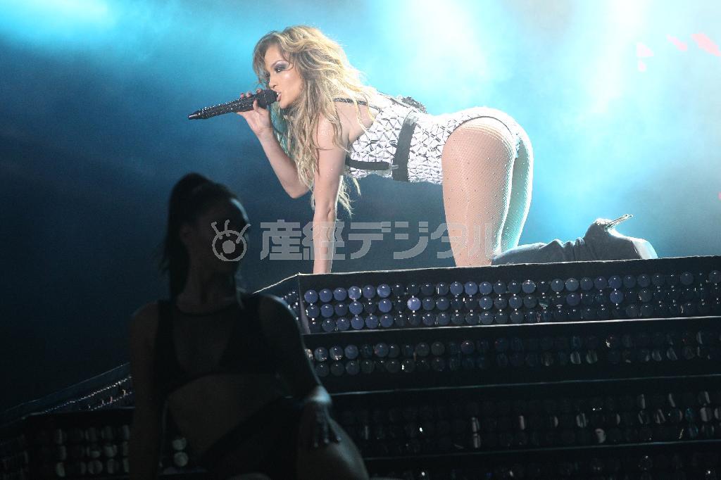 米歌手、ジェニファー・ロペスさん＝２０１５年５月２９日、モロッコ・首都ラバト（ＡＰ）