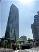 開業１周年を迎える虎ノ門ヒルズ。環状２号線がビル内を貫通する画期的な手法で開発された