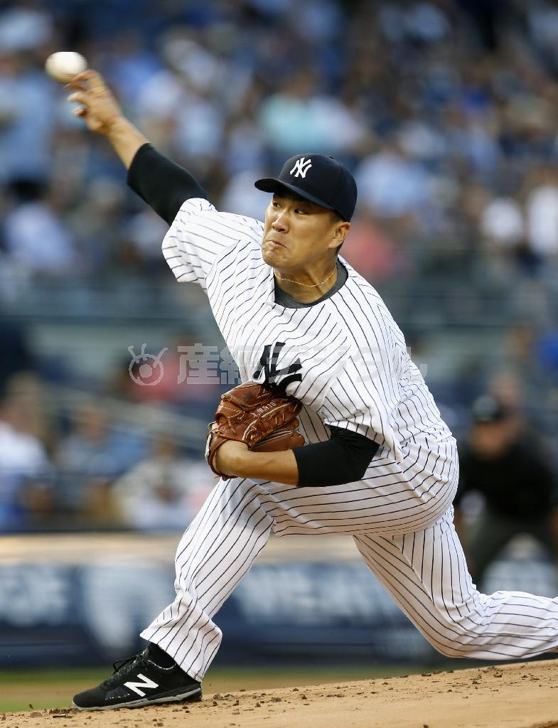 ナショナルズ戦に先発し、７回１失点で４勝目を挙げたヤンキース・田中将大（まさひろ）＝２０１５年６月９日、米ニューヨーク（共同）