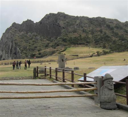 韓国・済州島の城山日出峰
