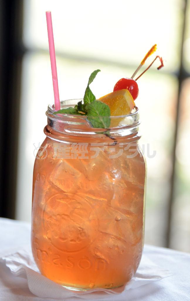 ラムベースの爽やかなカクテル「ミシシッピ・パンチ」＝２０１５年３月１９日、米ルイジアナ州ヘンダーソン（川口良介撮影）