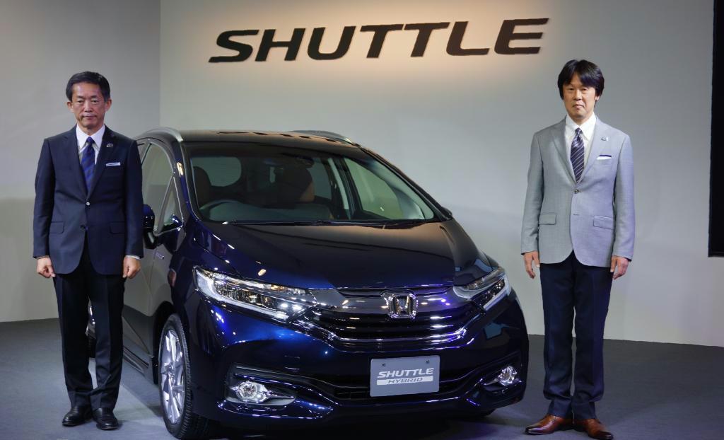 ホンダの５人乗りワゴン「シャトル」