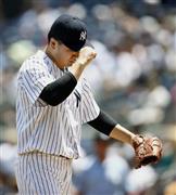 一回、ビクター・マルティネスに先制２ランを浴びたヤンキース・田中将大（まさひろ）＝２０１５年６月２１日、米ニューヨーク（共同）