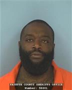 ラップ歌手のリック・ロス容疑者＝２０１５年６月２４日、米ジョージア州ファイエット郡（ＡＰ）