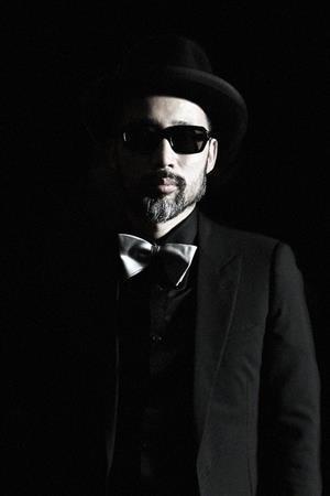 クリエイティブ・ディレクター／ＤＪ／執筆者の沖野修也（しゅうや）さん＝２０１５年２月１５日（提供写真）