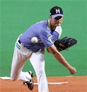 １０勝はお預けとなった日本ハムの大谷翔平投手＝２０１５年７月２日、北海道札幌市豊平区・札幌ドーム（高橋茂夫撮影）