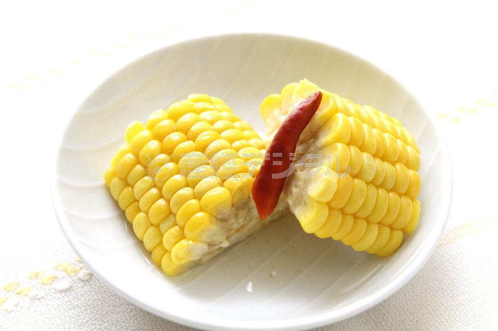 トウモロコシの浅漬け。※２６ｋｃａｌ、塩分０．３グラム（１人分）