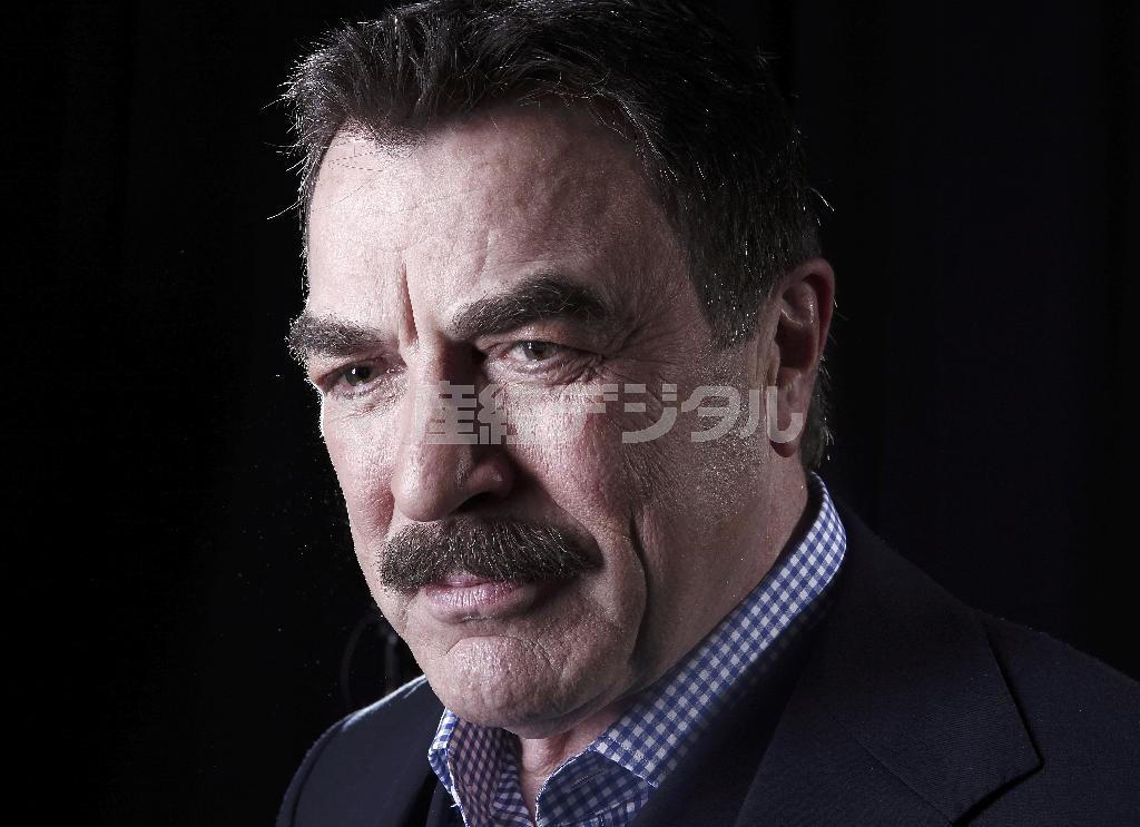 米俳優、トム・セレックさん＝２０１２年３月２１日、米ニューヨーク（ＡＰ）