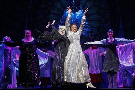 ミュージカル「天使にラブ・ソングを…～シスター・アクト～」＝２０１５年７月１５日（渡部孝弘さん撮影、提供写真）