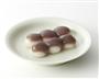 期間限定で販売する和菓子店「たねや」の土用餅。季節商品として人気が高い
