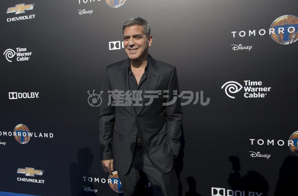 米俳優、ジョージ・クルーニーさん＝２０１５年５月１０日、米カリフォルニア州アナハイム（ロイター）