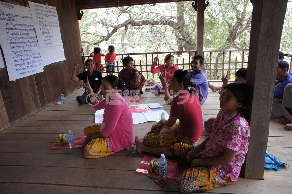 人身取引をなくすために取り組む地域住民ボランティアグループ＝２０１４年２月２８日（ワールド・ビジョン・ジャパン撮影）