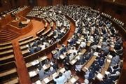 公選法改正案を賛成多数で可決した参院本会議＝２０１５年７月２４日午後（共同）