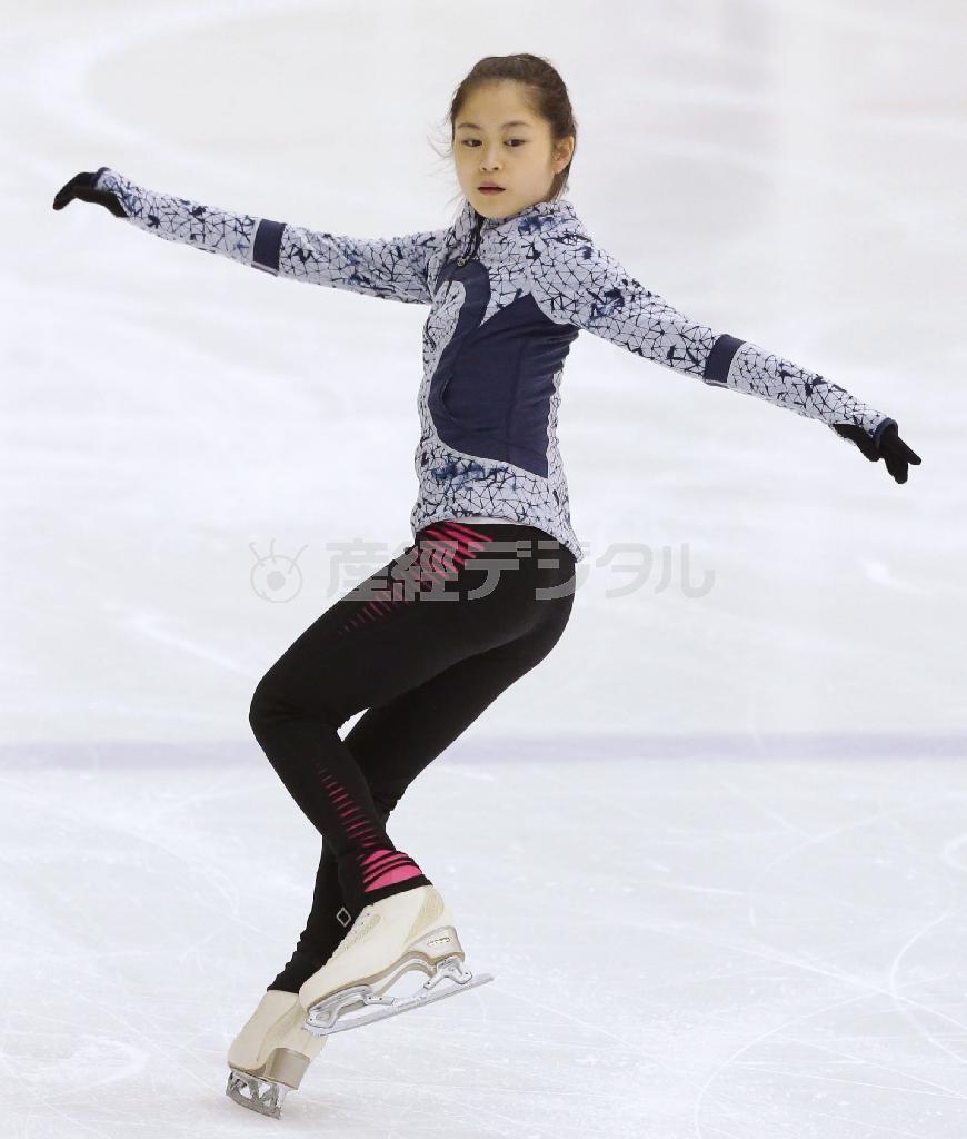 フィギュアスケートの全日本シニア強化合宿で練習する宮原知子（さとこ）＝２０１５年７月２８日、長野県北佐久郡軽井沢町（共同）
