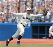 優勝し喜ぶ早稲田実業、清宮（きよみや）幸太郎選手。甲子園での活躍を誓った＝２０１５年７月２６日、東京都新宿区・神宮球場（蔵賢斗撮影）