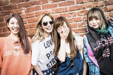 ガールズバンド、ＳＣＡＮＤＡＬ＝２０１５年５月２２日（Ｊ－ＷＡＶＥ提供）