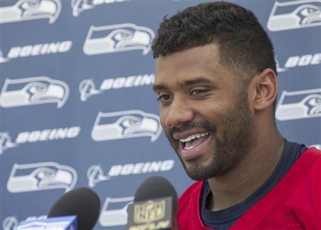 米ナショナルフットボールリーグ（ＮＦＬ）、シーホークスのＱＢラッセル・ウィルソン＝２０１５年７月３１日、米国・ワシントン州レントン（ＡＰ）