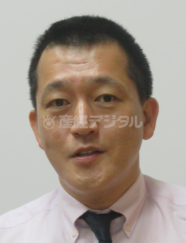 名優、加東大介（１９１１～７５年）を演じる嵐芳三郎（あらし・よしさぶろう）さん＝２０１５年６月１７日（亀岡典子撮影）