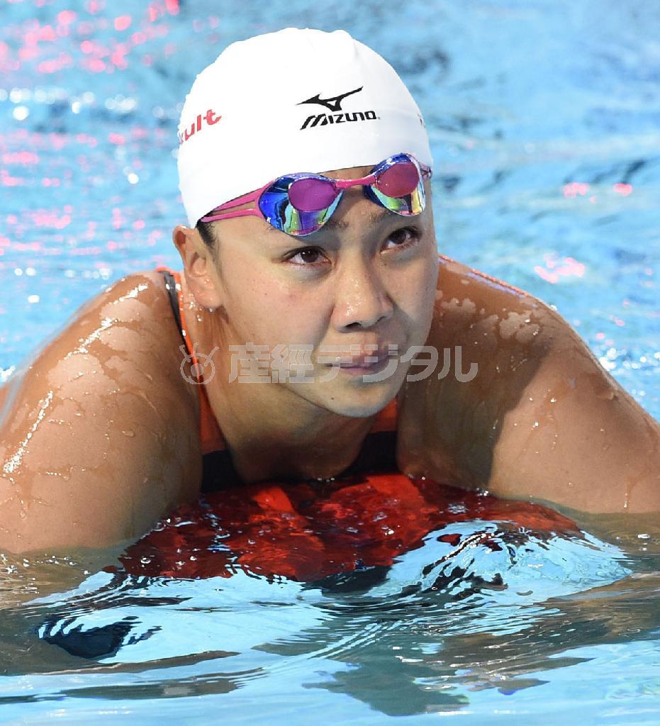 女子１００メートル平泳ぎ決勝、４位でレースを終えた渡部香生子（わたなべ・かなこ）＝２０１５年８月４日、ロシア連邦・タタールスタン共和国カザニ（共同）