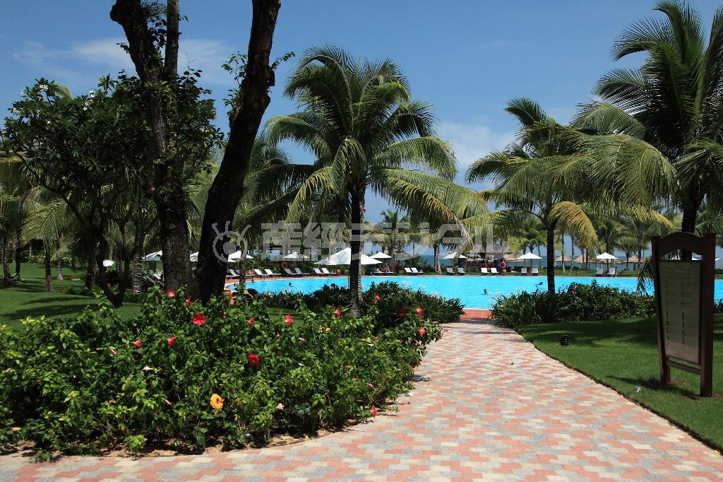 ベトナム最後の秘境と呼ばれるフーコック島だが、急速にリゾート開発が進む＝２０１５年６月２７日、ベトナム（佐藤良一さん撮影）