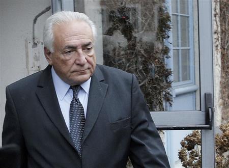 国際通貨基金（ＩＭＦ）の前専務理事、ドミニク・ストロスカーン氏＝２０１５年２月１１日、フランス・リール（ＡＰ）