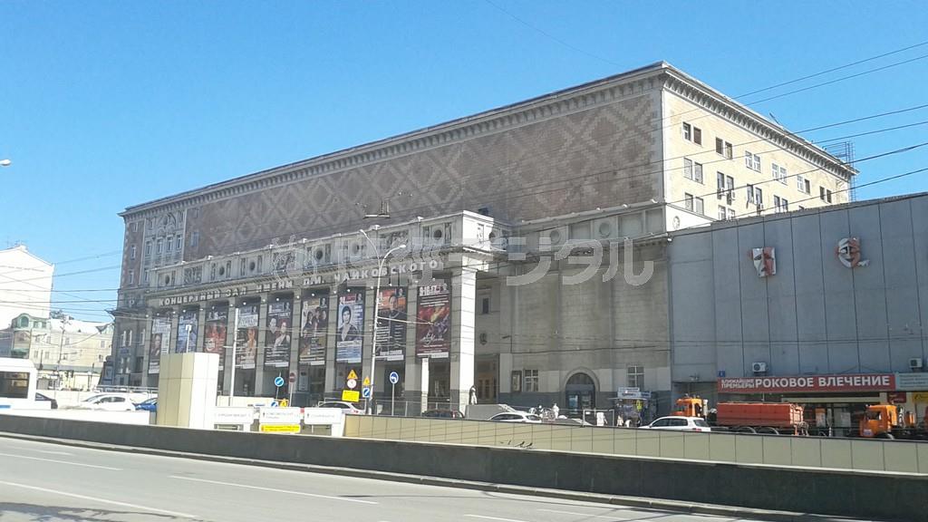 バイオリン部門の審査会場となった首都モスクワの「チャイコフスキー記念コンサートホール」＝２０１５年８月８日、ロシア（黒川信雄撮影）