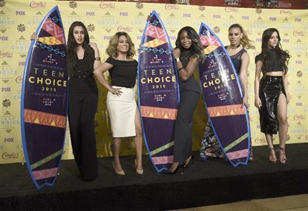 米ガールズグループ「フィフス・ハーモニー」＝２０１５年８月１６日、米カリフォルニア州ロサンゼルス（ＡＰ）