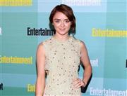 英女優、メイジー・ウィリアムズさん＝２０１５年７月１１日、米カリフォルニア州サンディエゴ（ＡＰ）