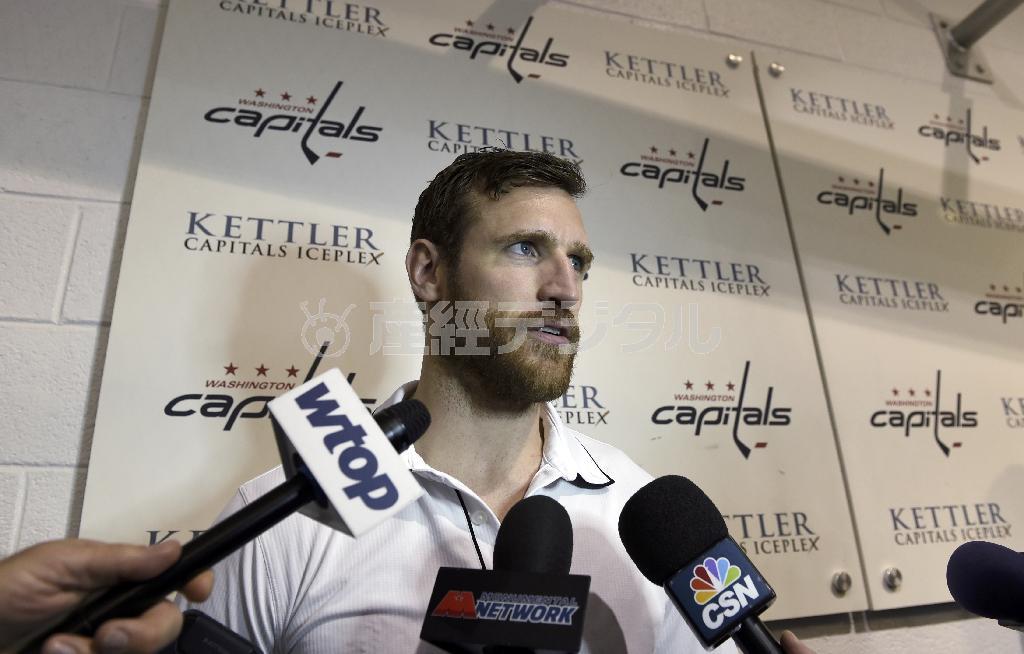 北米プロアイスホッケーリーグ（ＮＨＬ）キャピタルズに所属するブルックス・ライク選手＝２０１５年５月１５日、米テキサス州アーリントン（ＡＰ）