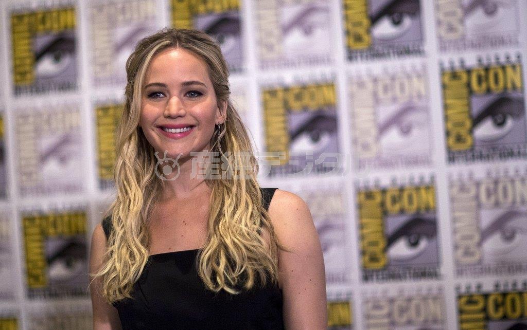 米女優、ジェニファー・ローレンスさん＝２０１５年７月９日、米カリフォルニア州サンディエゴ（ロイター）