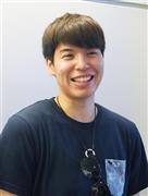 米国から帰国し、笑顔で取材に応じるバスケットボール女子日本代表の渡嘉敷来夢（とかしき・らむ）＝２０１５年８月２３日、千葉県成田市・成田空港（共同）