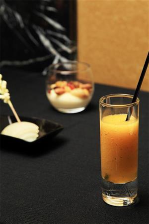 英国のジュース専門店とコラボした「ウェスティン・フレッシュ・バイ・ザ・ジューサリー」（佐藤良一撮影）